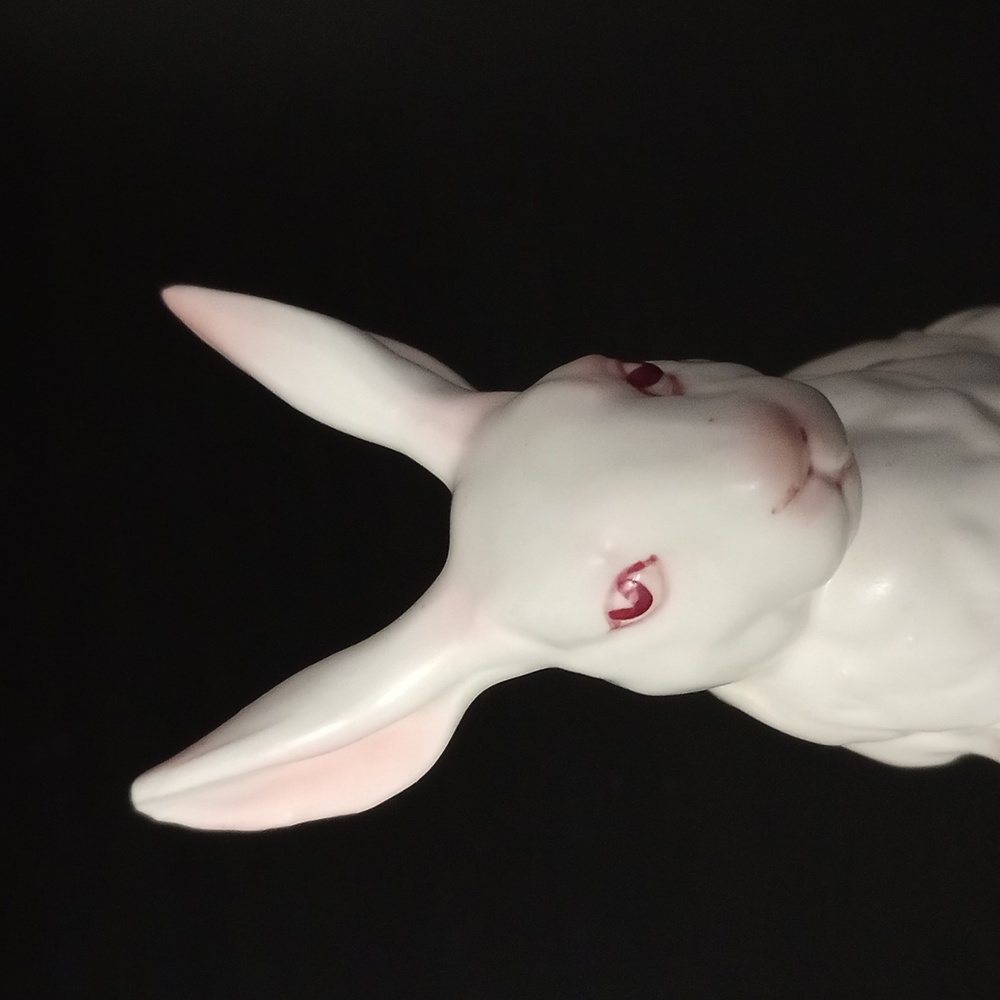 Lefton White Rabbit 🐇 - Picture 2 of 6